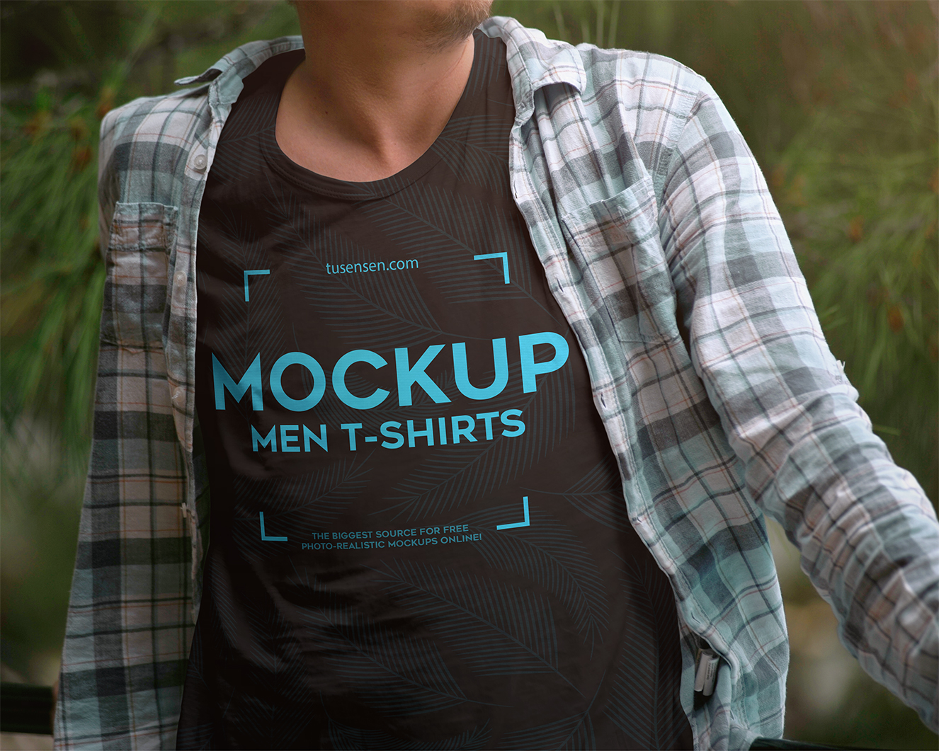 高质感T恤样机插图