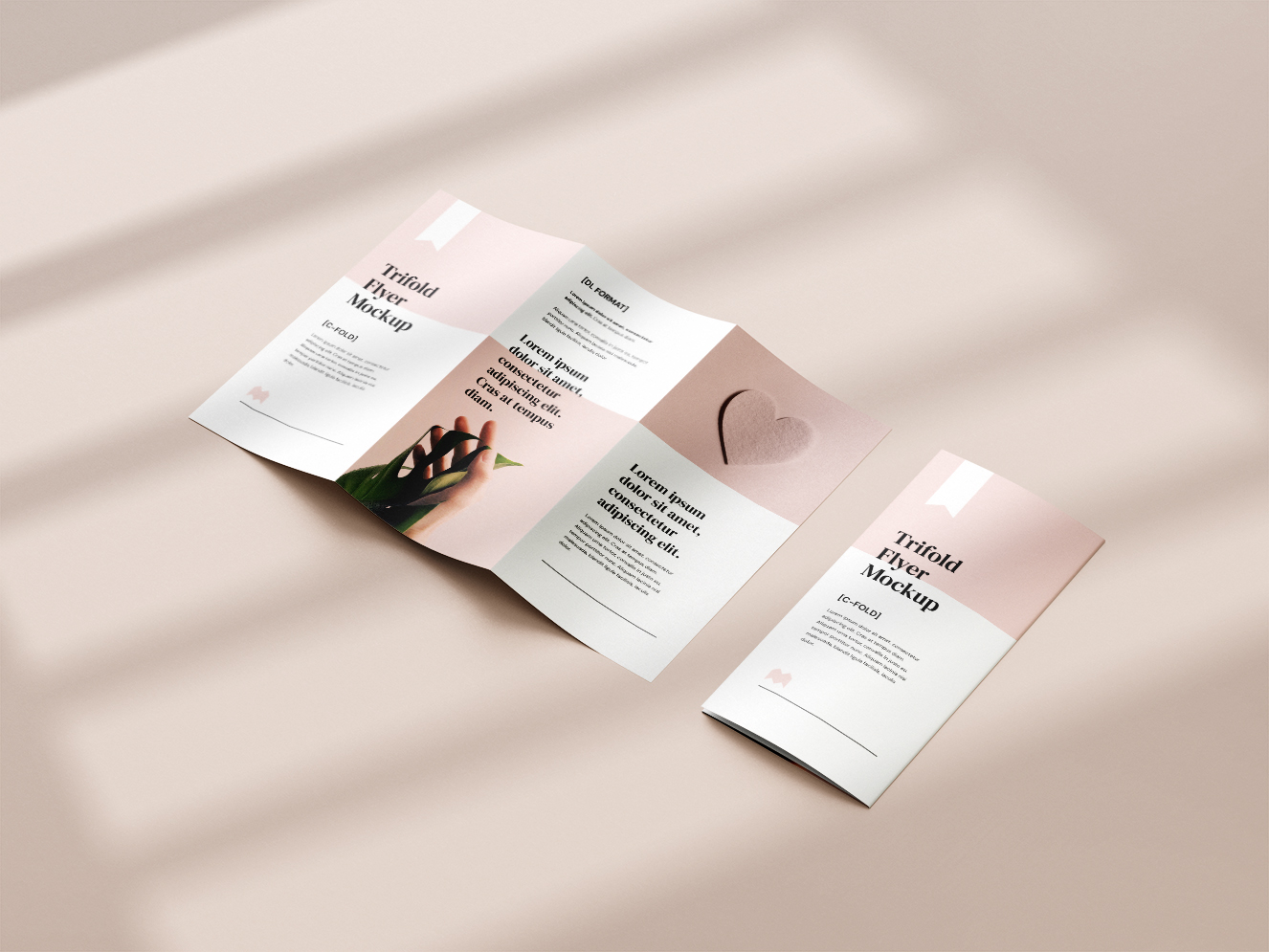 带阴影的三折页样机4组插图2