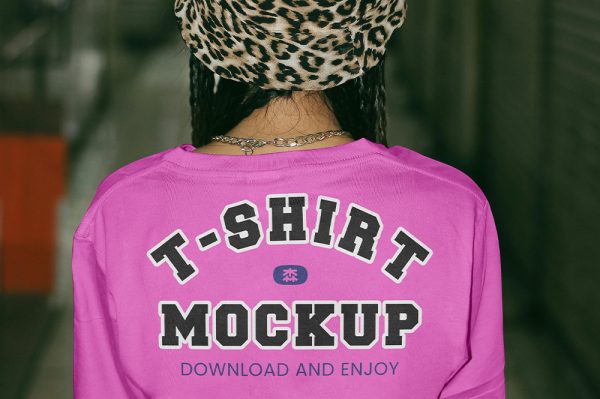 高质感背部T恤样机