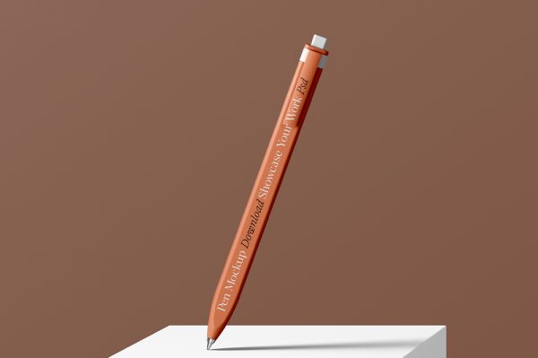 盒子上的站立圆珠笔样机