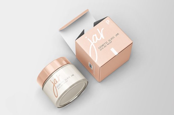 高质量带盒子的面霜样机
