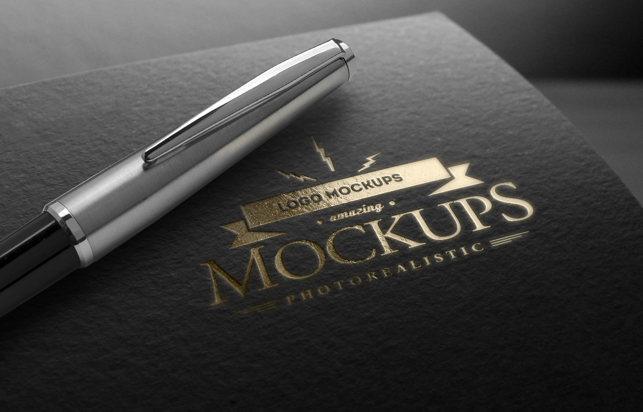 高质感黑卡纸烫银LOGO样机插图