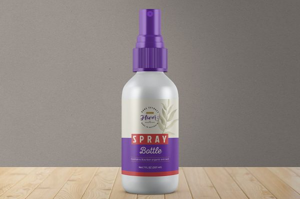 木板上的喷嘴瓶样机