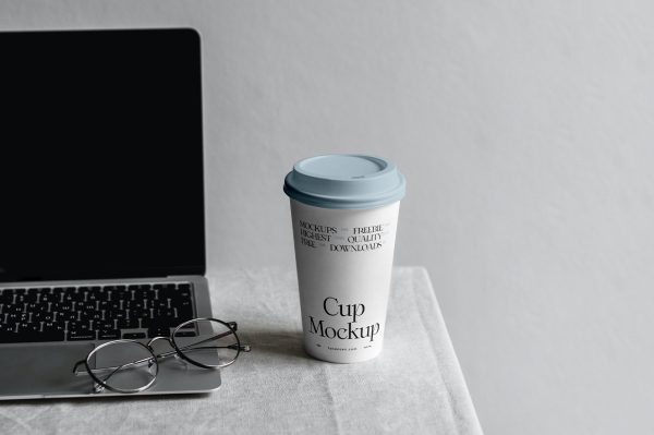 高质感咖啡杯饮品杯纸杯样机