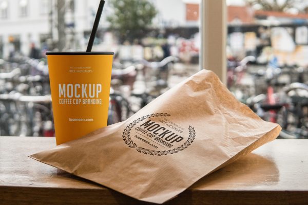纸袋和咖啡杯纸杯样机