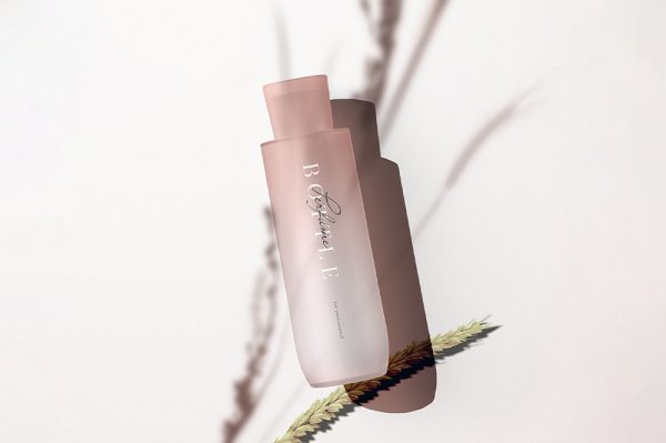 精致场景护肤品化妆水样机