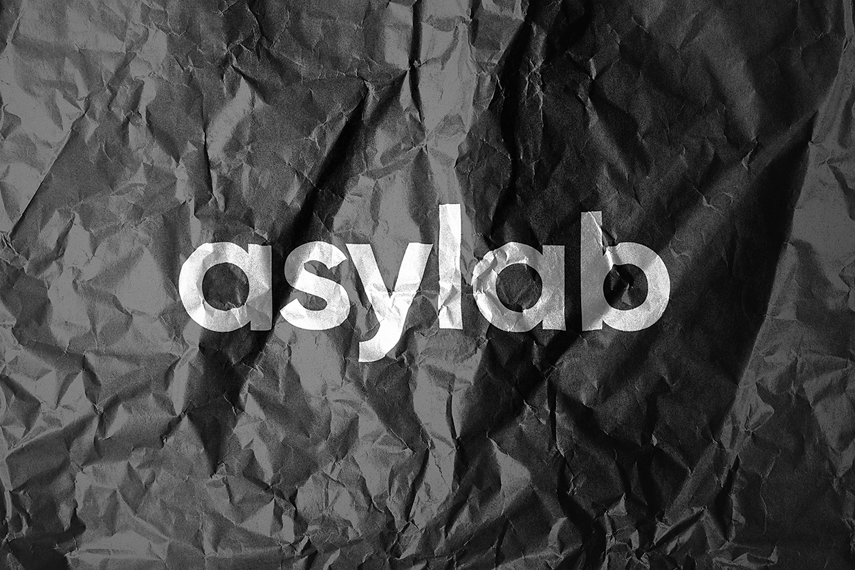 精美褶皱纸张LOGO标志样机Mockup插图