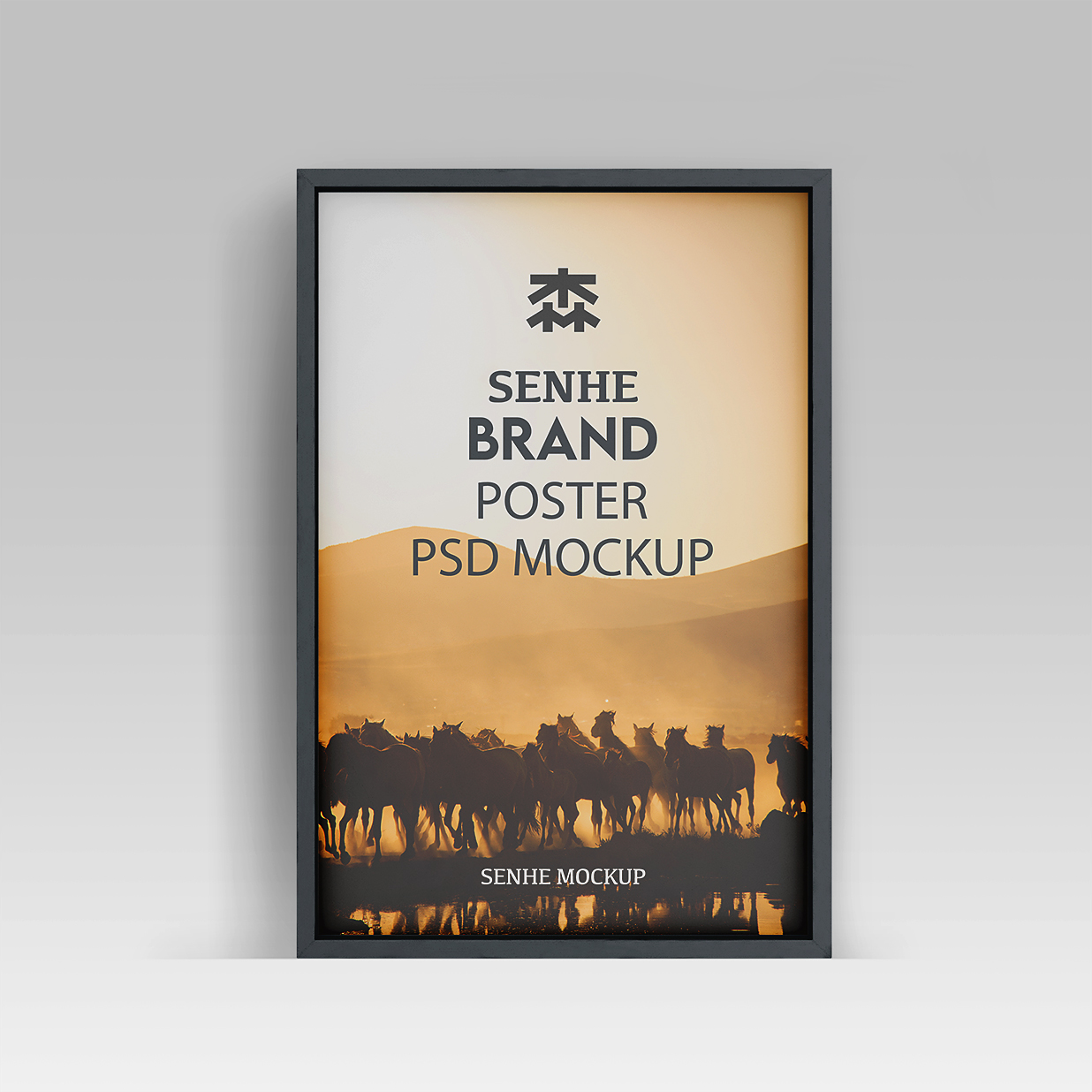 精致带框架海报样机3组插图