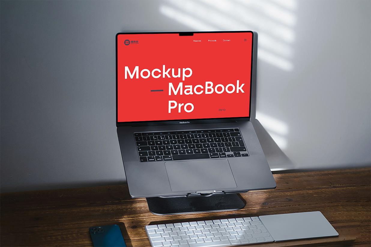 带架子的MacBook Pro 样机插图