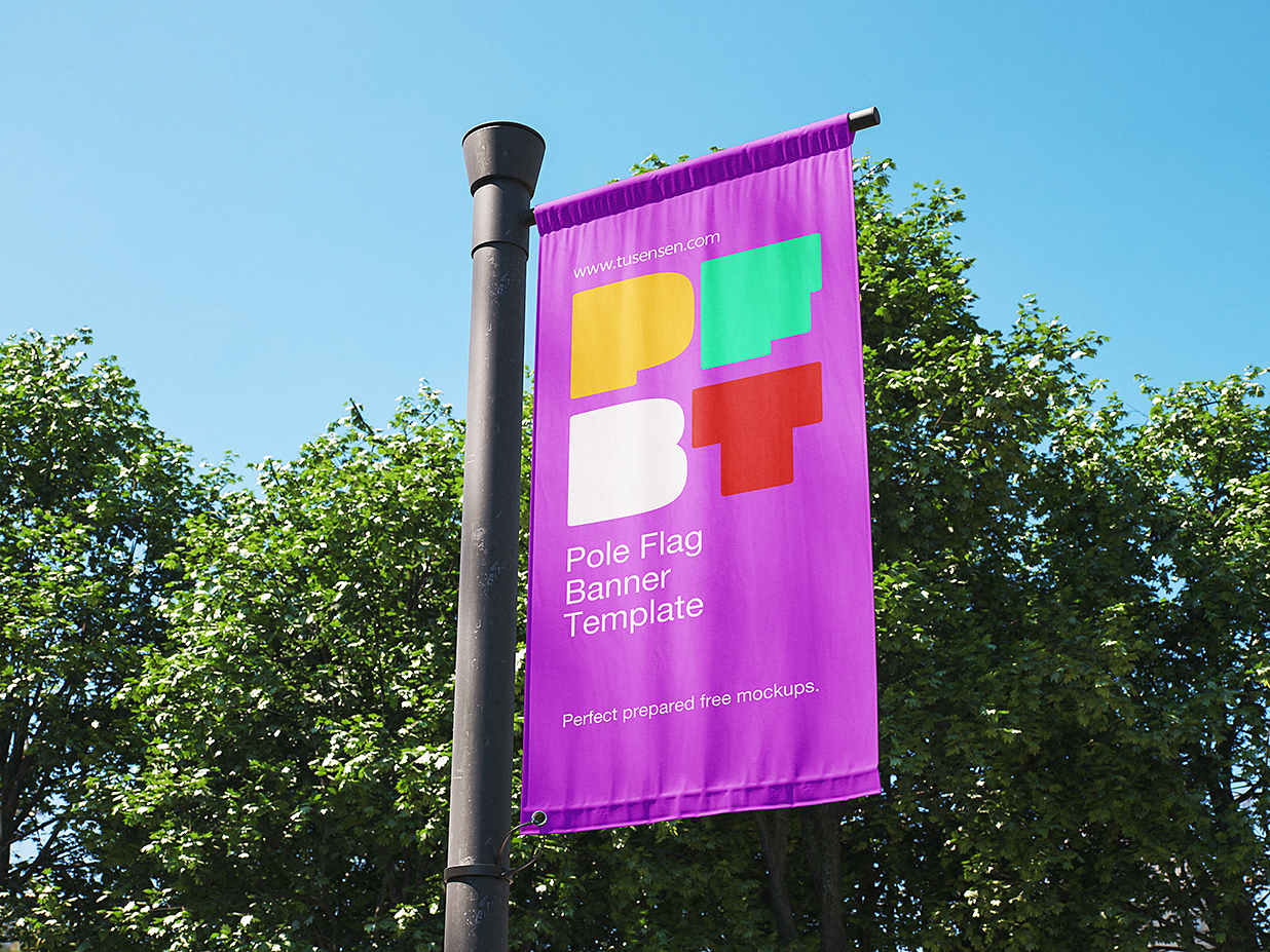 带绿植背景的道旗广告旗旗帜样机mockup3组插图