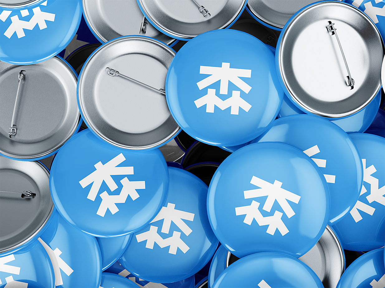 圆形别针徽章胸针样机3组插图1