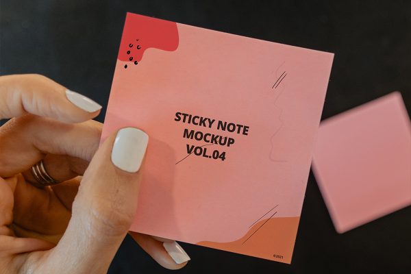 手持便利贴便签纸样机