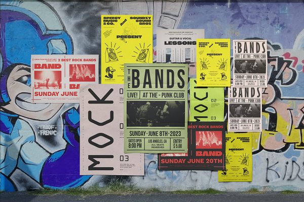 户外张贴海报墙样机