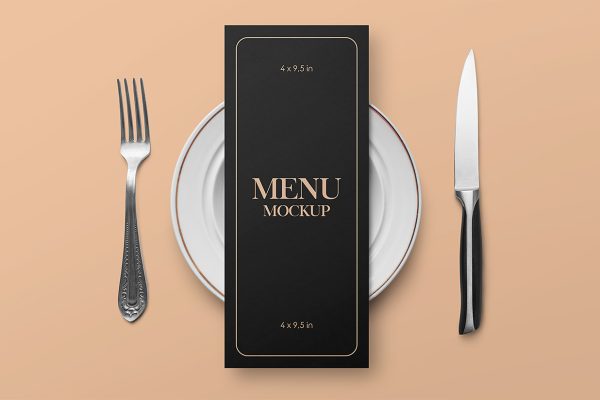 带餐具和菜单的盘子样机