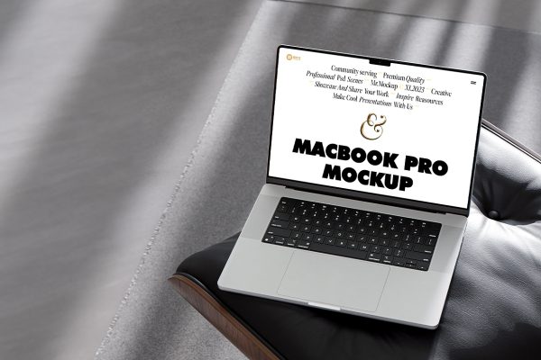 在座椅上的MacBook Pro样机