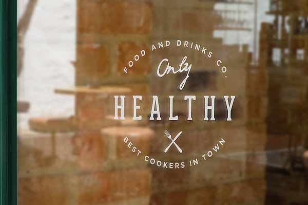 高质感玻璃门LOGO贴纸样机2组