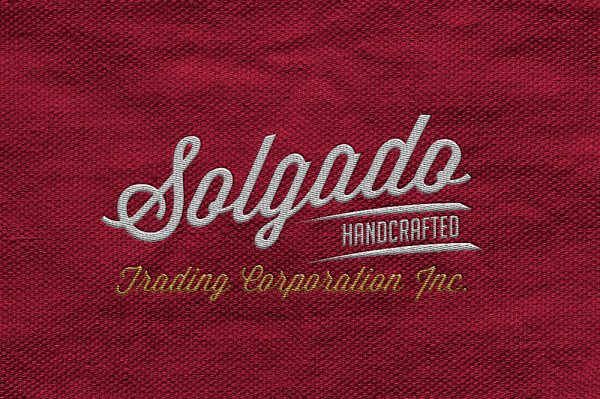 粗红布质量刺绣LOGO样机Mockup