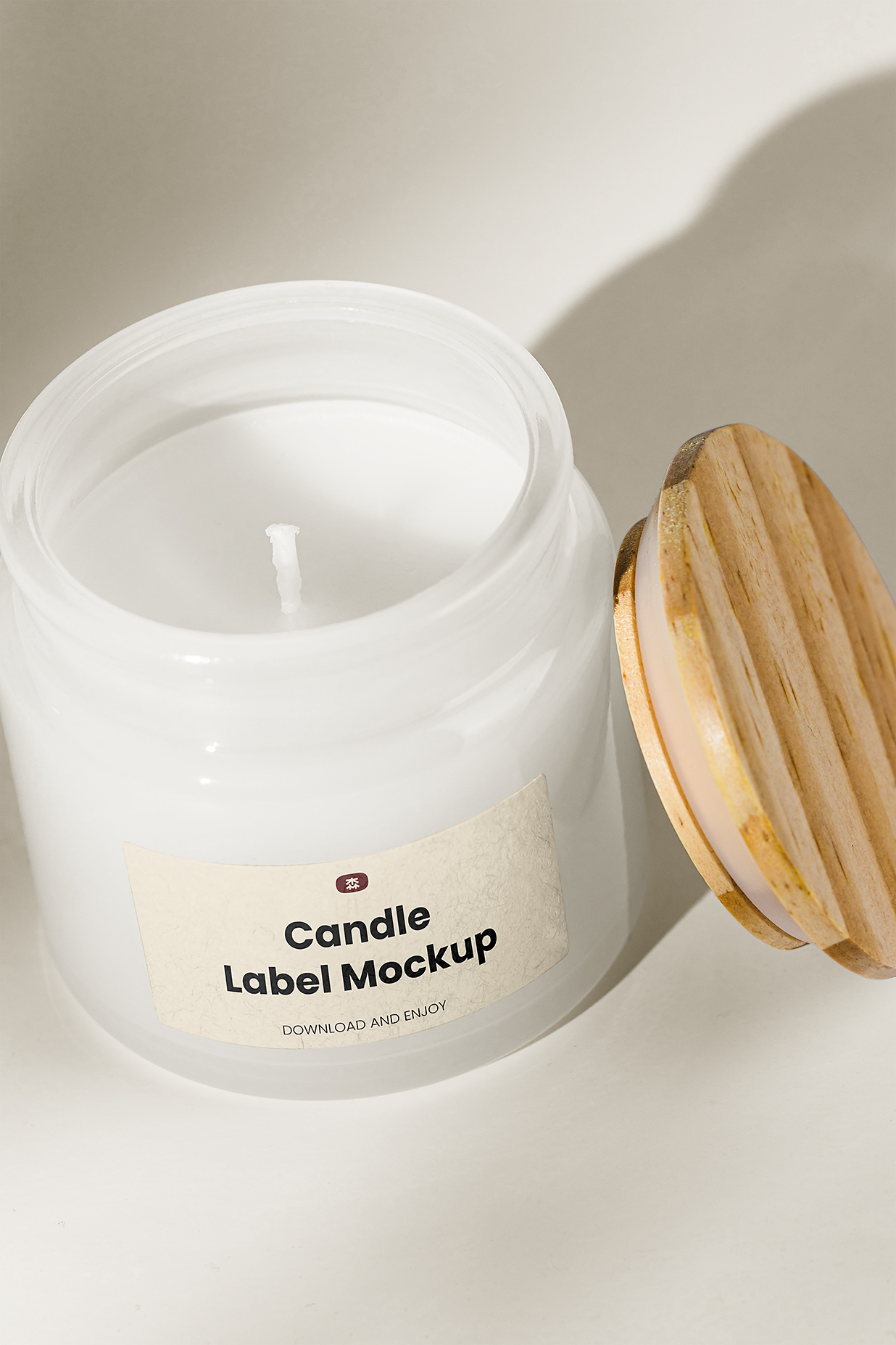 带木盖的香薰蜡烛杯样机mockup插图