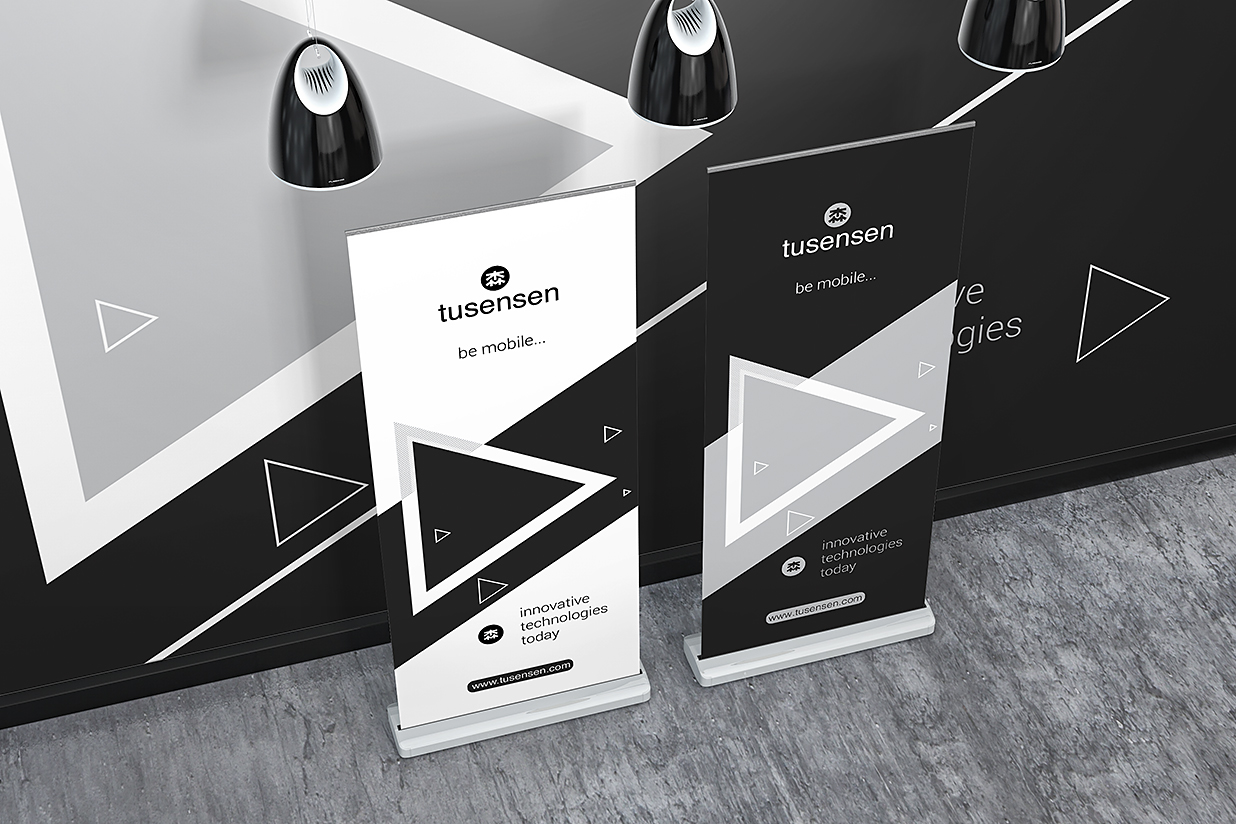 展会场景易拉宝样机mockup6组插图1