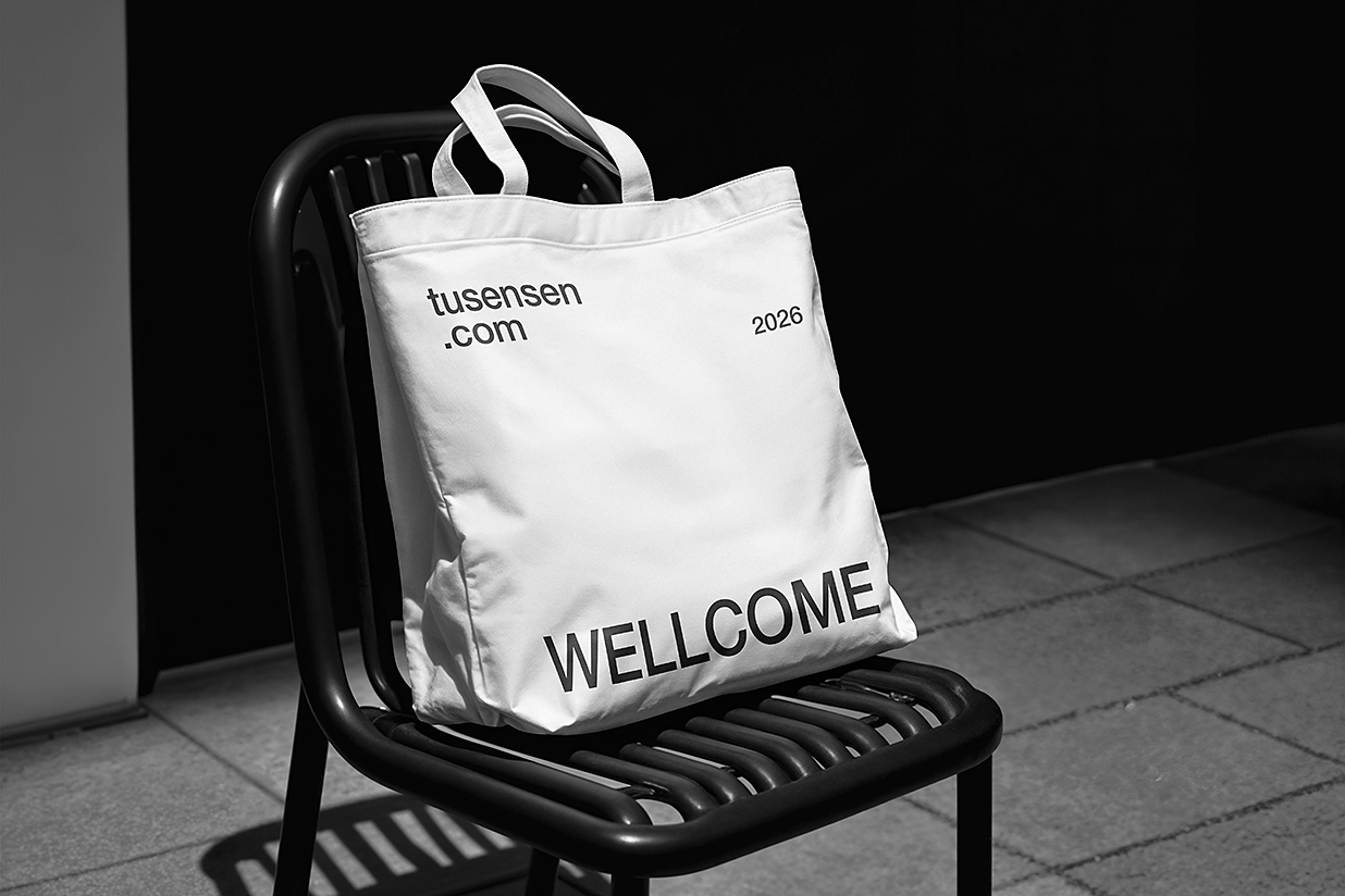 设计感质感超好的大袋子样机6组Mockup插图