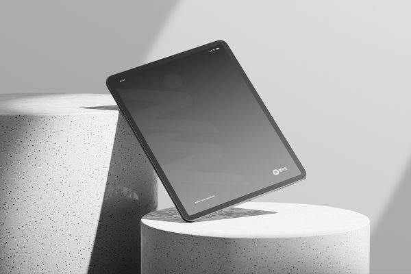 带场景的iPad pro 平板样机mockup