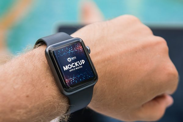 男生手腕上的Apple Watch苹果手表样机mockup