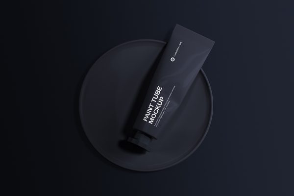 带场景的护手霜软管样机mockup