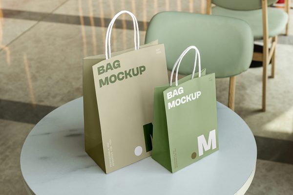 带场景的手提袋纸袋样机mockup