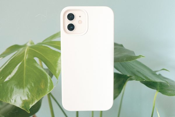 带背景的iPhone苹果手机壳设计样机mockup8组