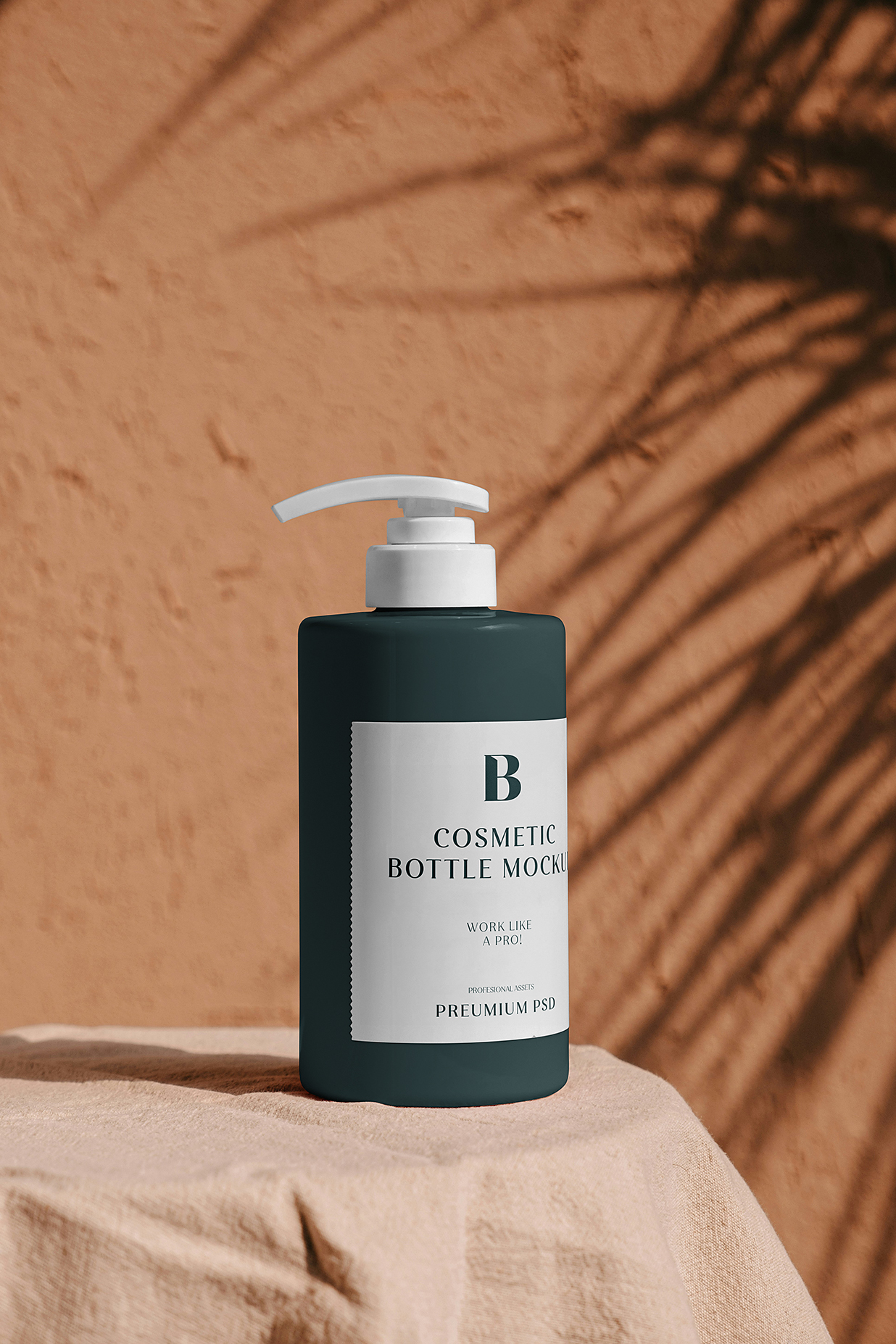 带场景的洗发水沐浴露按压瓶泵瓶样机mockup插图