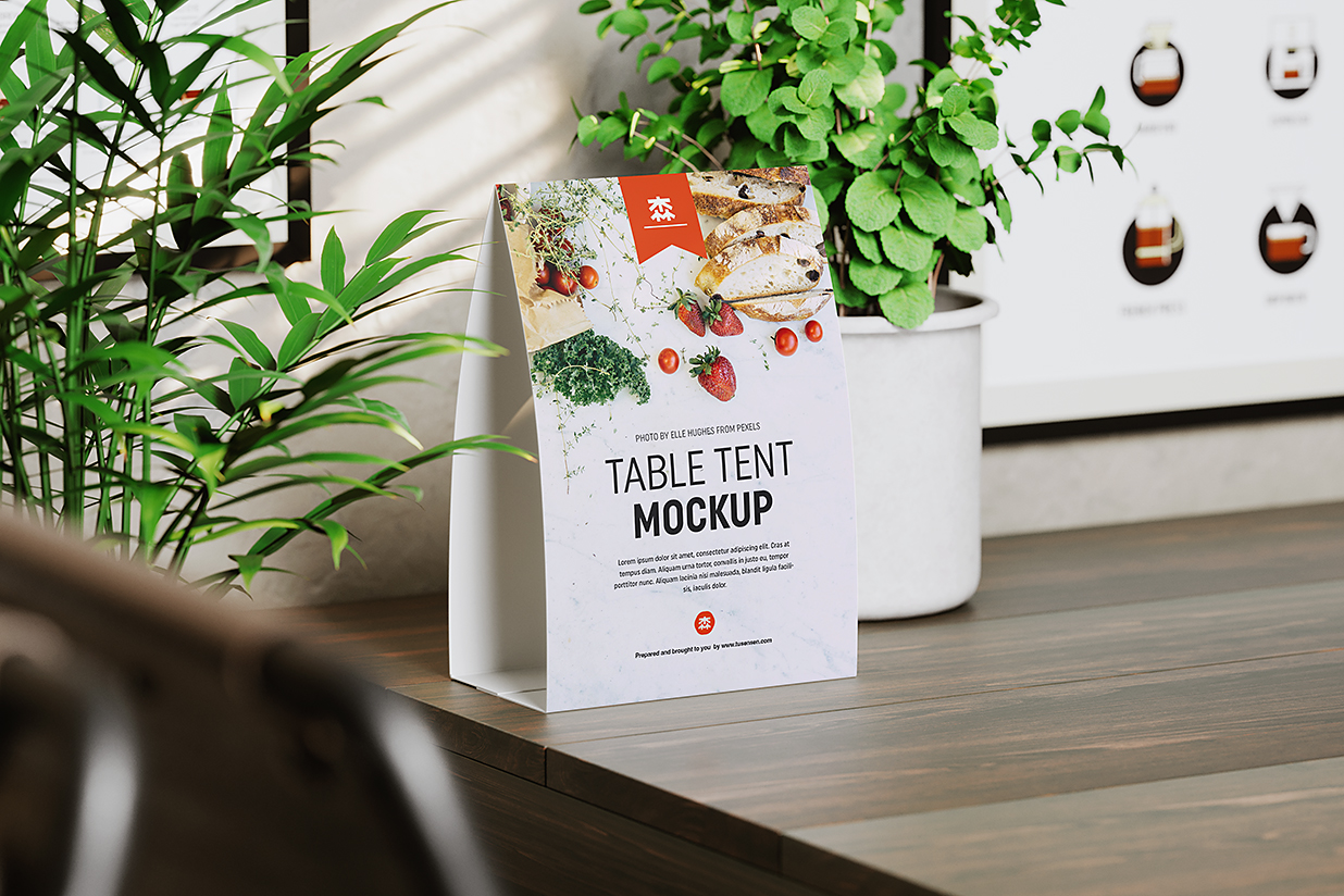 带场景的桌牌台卡样机mockup3组插图