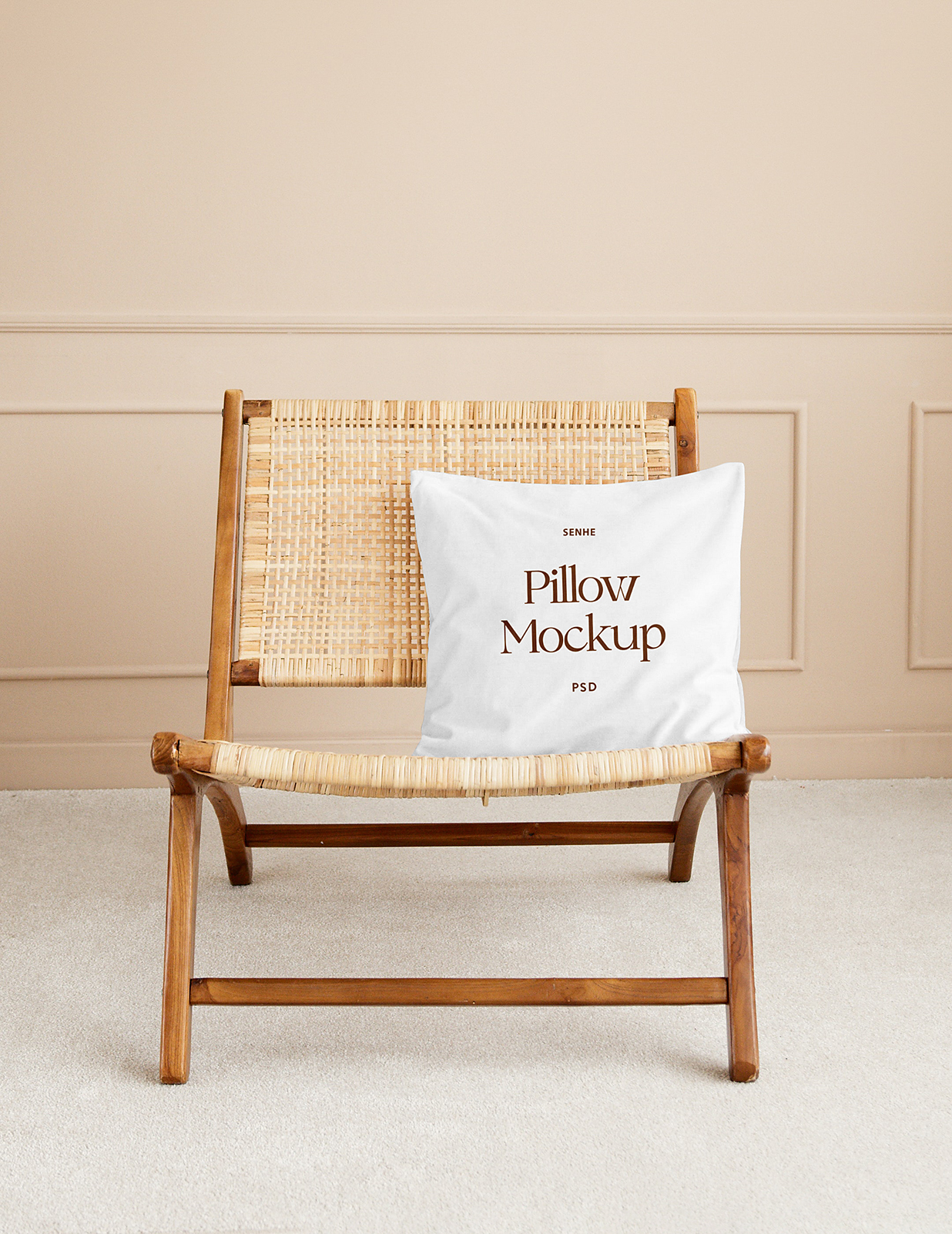 放在椅子上的枕头抱枕样机mockup插图
