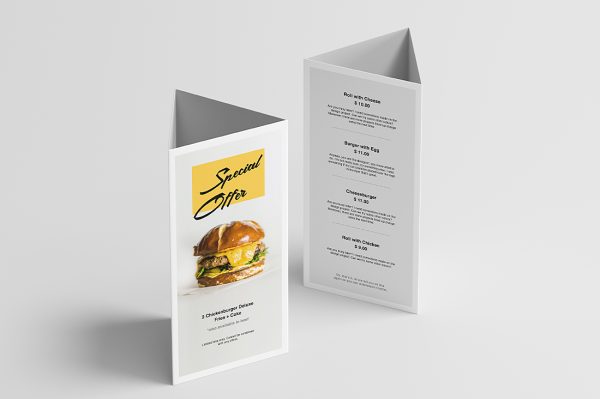 三角形桌牌台卡样机mockup