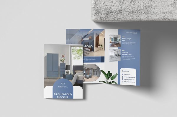 带场景的折页双折页样机mockup