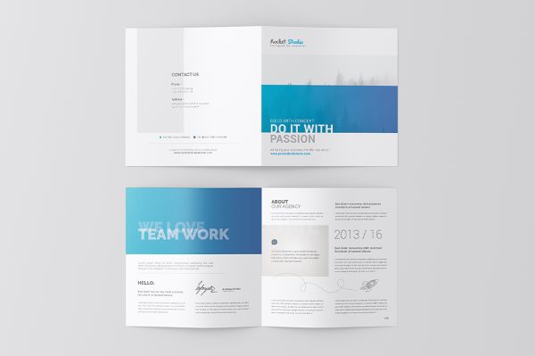 方形折页双折页样机mockup4组