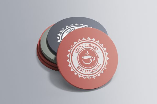 堆叠的圆形杯垫样机mockup