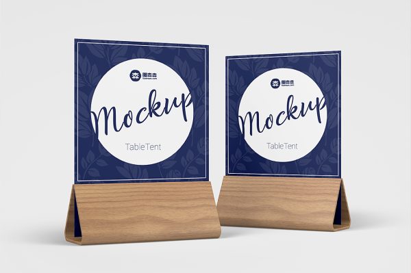 带木质底座的桌牌台卡样机mockup2组