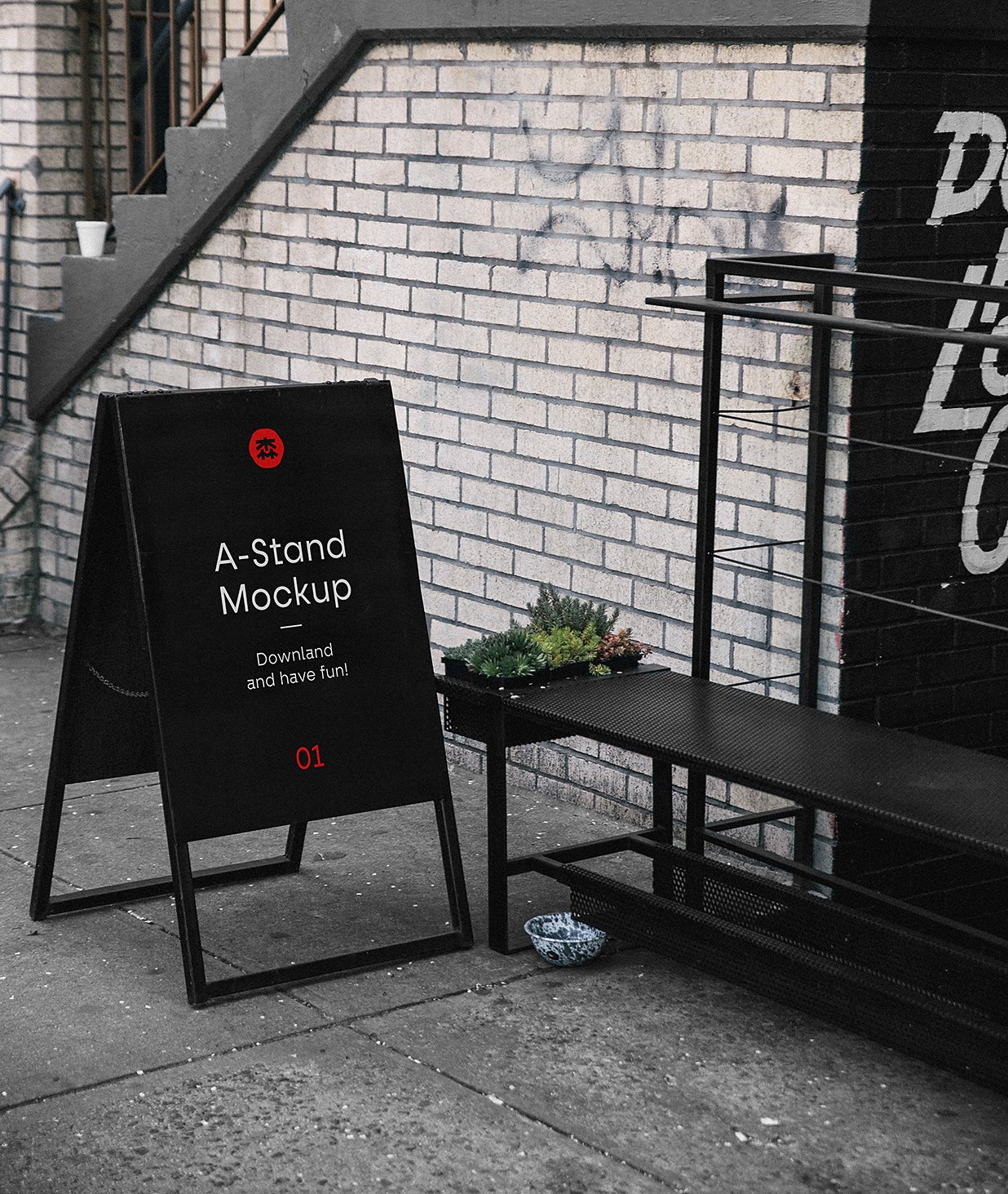 高质感户外水牌立牌样机mockup插图