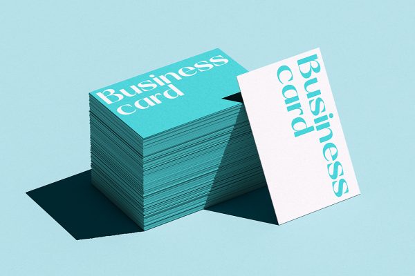 高质感堆叠的横版名片样机mockup5组