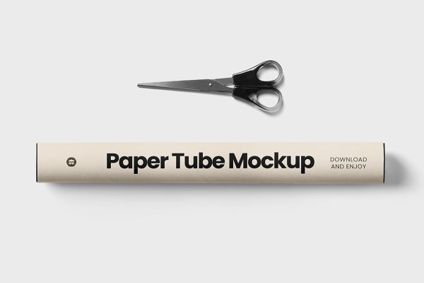 带剪刀的纸筒包装样机mockup