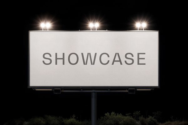 夜间户外高炮广告牌样机mockup