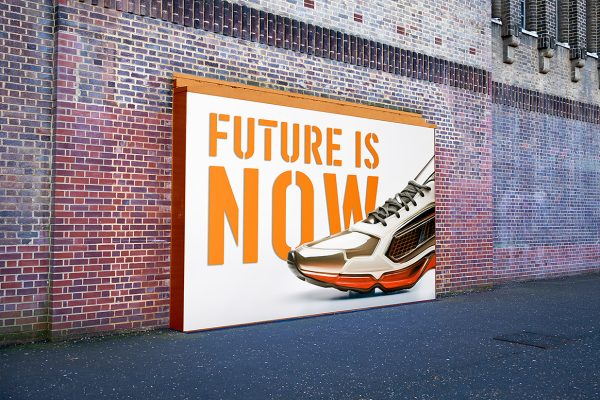 墙上的大型广告牌样机mockup