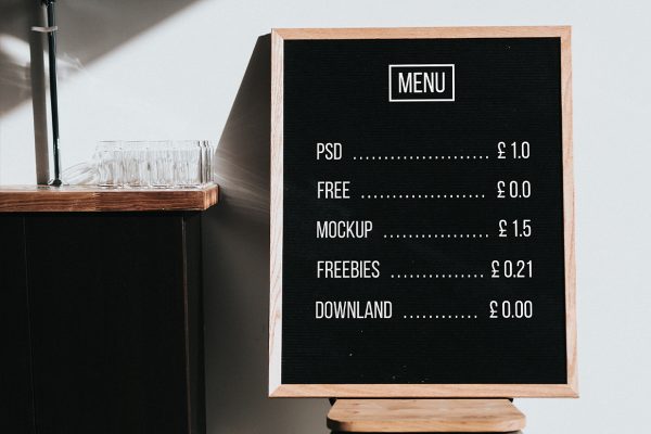 室内立式菜单水牌立牌样机mockup