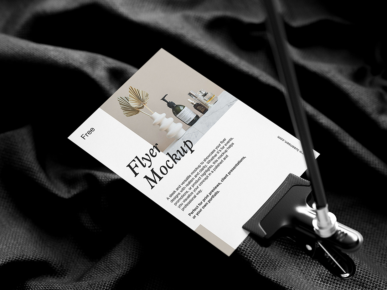 带场景的单张宣传单样机mockup3组插图