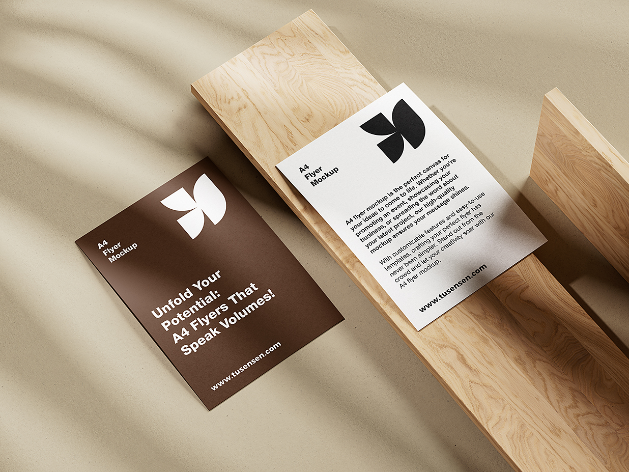 放在木质板上的A4 单张宣传单样机mockup5组插图