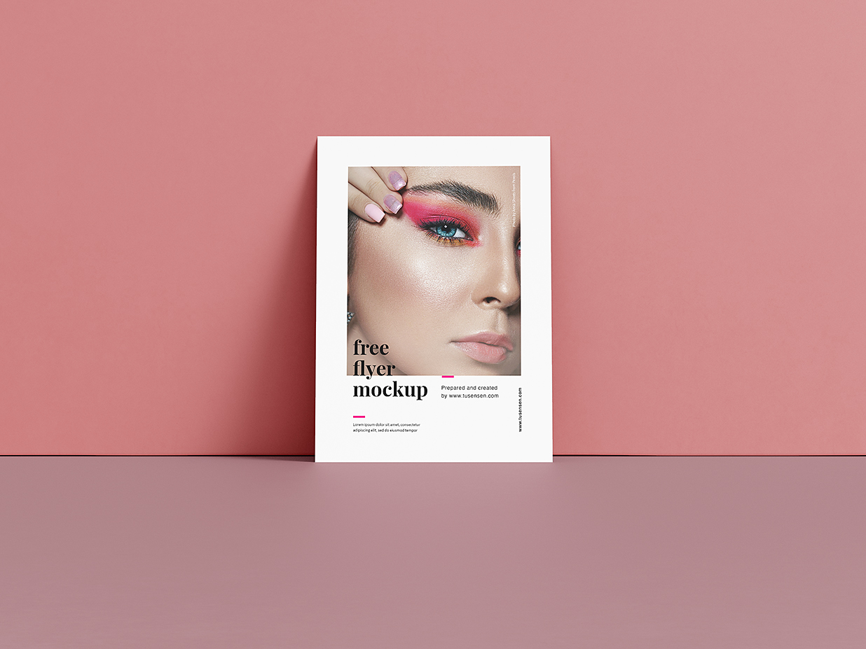 靠在墙上的A6 单张宣传单样机mockup4组插图1