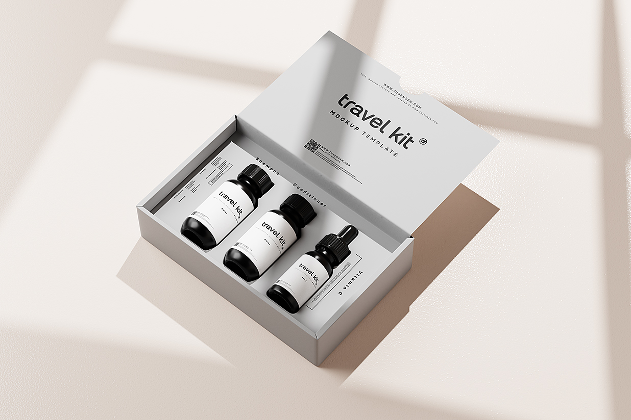 带包装瓶的护肤品旅行套装样机mockup15组插图4