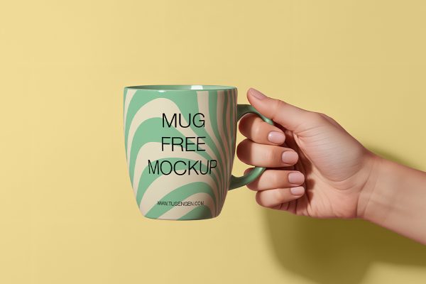 手持马克杯咖啡杯样机mockup