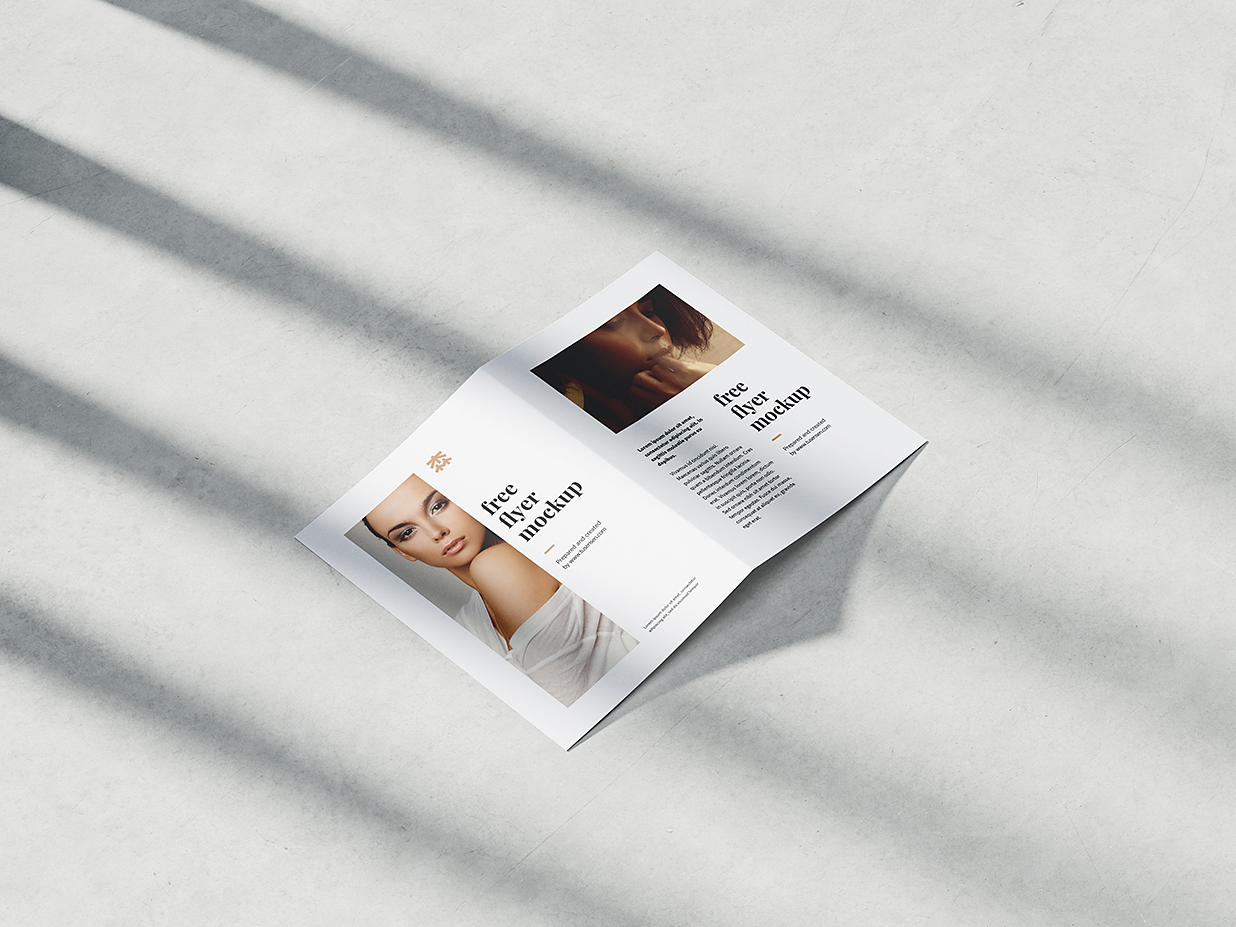 带阴影的 A5 折页双折页样机mockup4组插图1