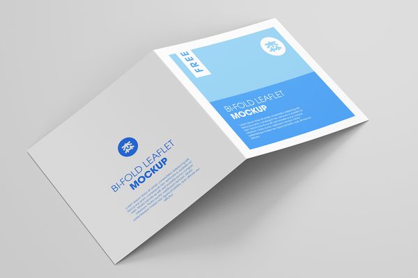 精致的方形折页双折页样机mockup8组